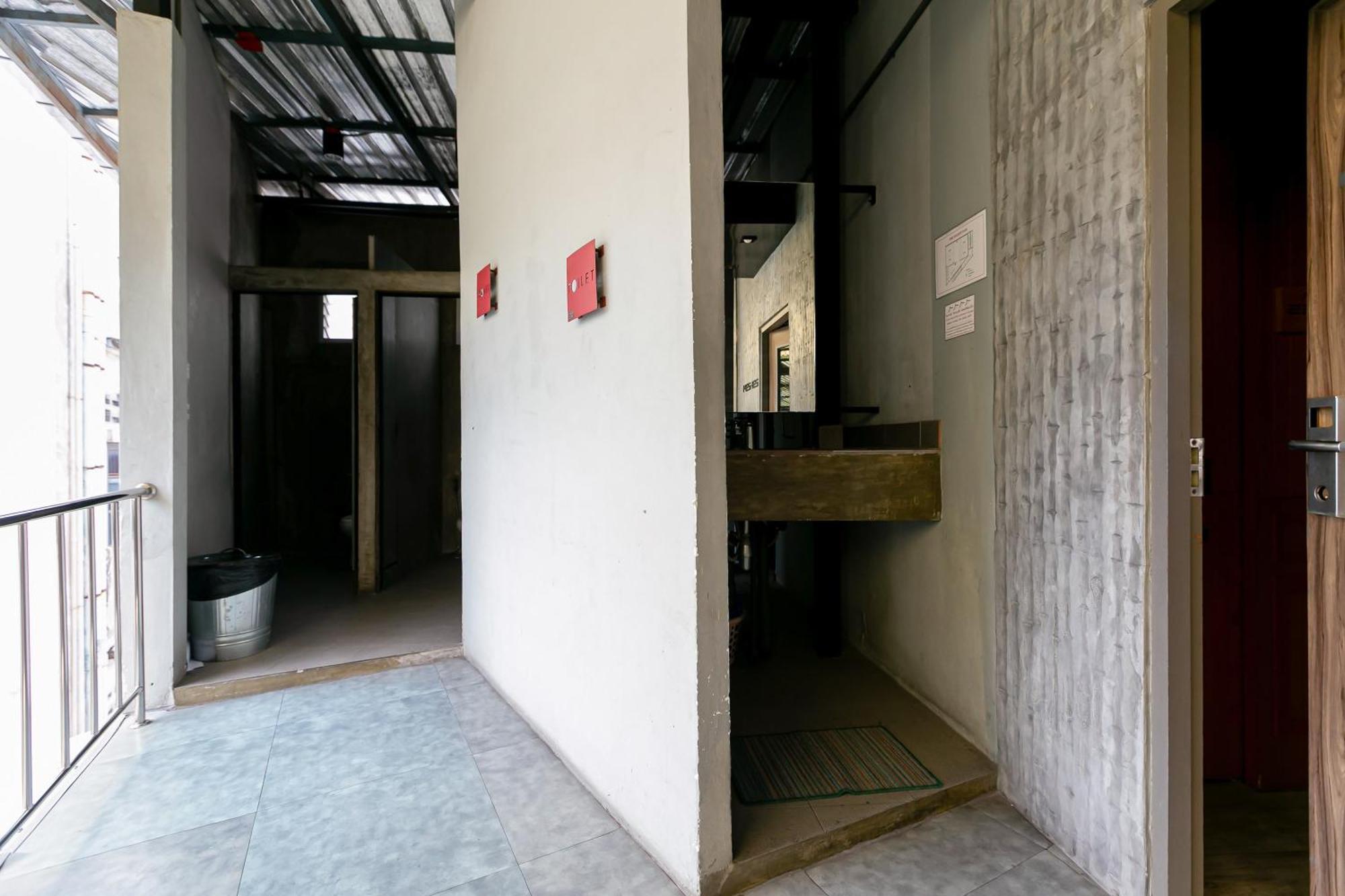 Loftel 22 Hostel Bangkok Exteriör bild